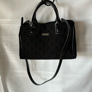 Vera Bradley crossbody/shoulder/arm 3 in 1 purse.  Pristine condition.